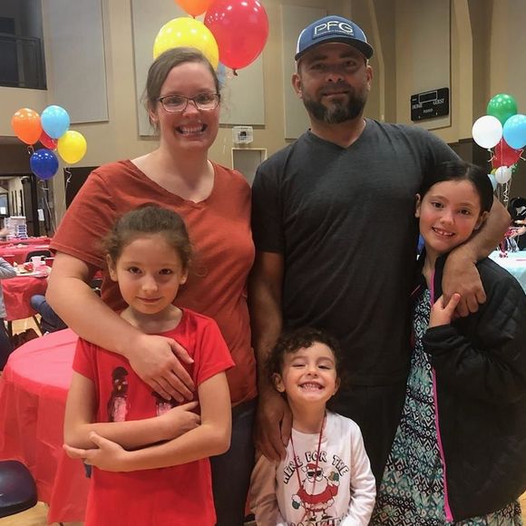 Meet your Posher, Nicole - Picture 1 of 1